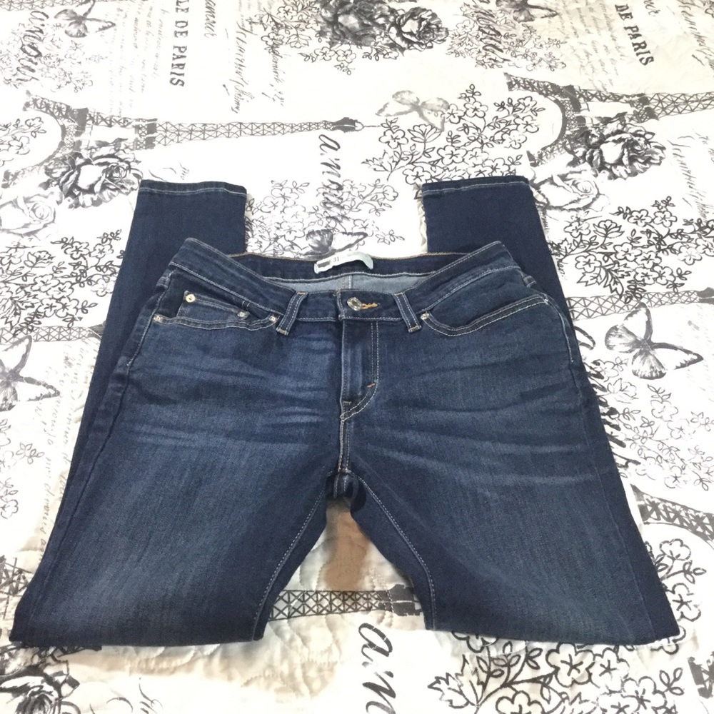 NWOT Levi skinny jeans